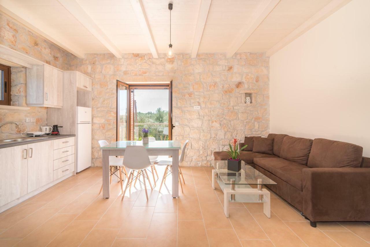 Kalamákion Green Stone Villas Apartments מראה חיצוני תמונה