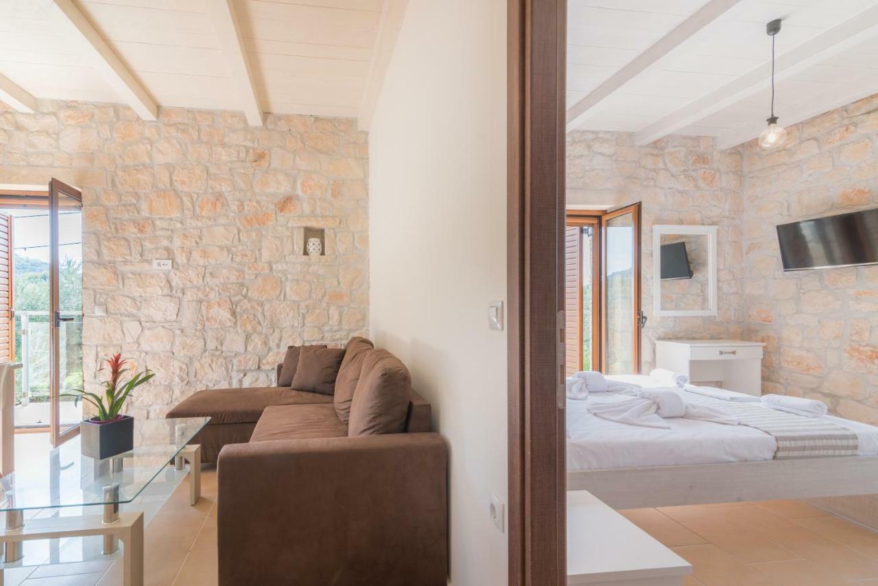 Kalamákion Green Stone Villas Apartments מראה חיצוני תמונה