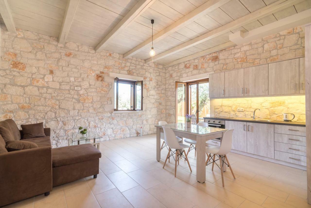 Kalamákion Green Stone Villas Apartments מראה חיצוני תמונה