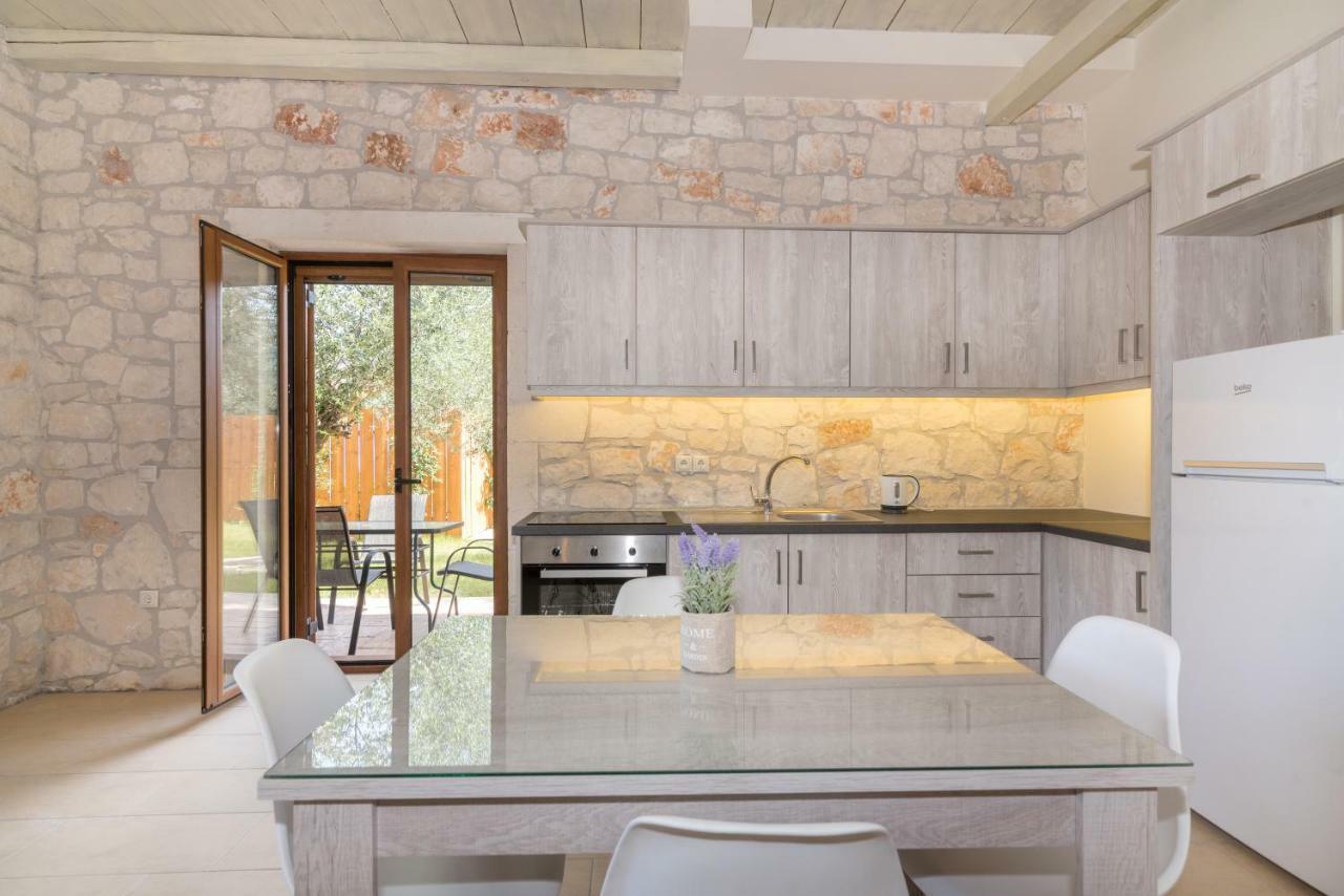 Kalamákion Green Stone Villas Apartments מראה חיצוני תמונה